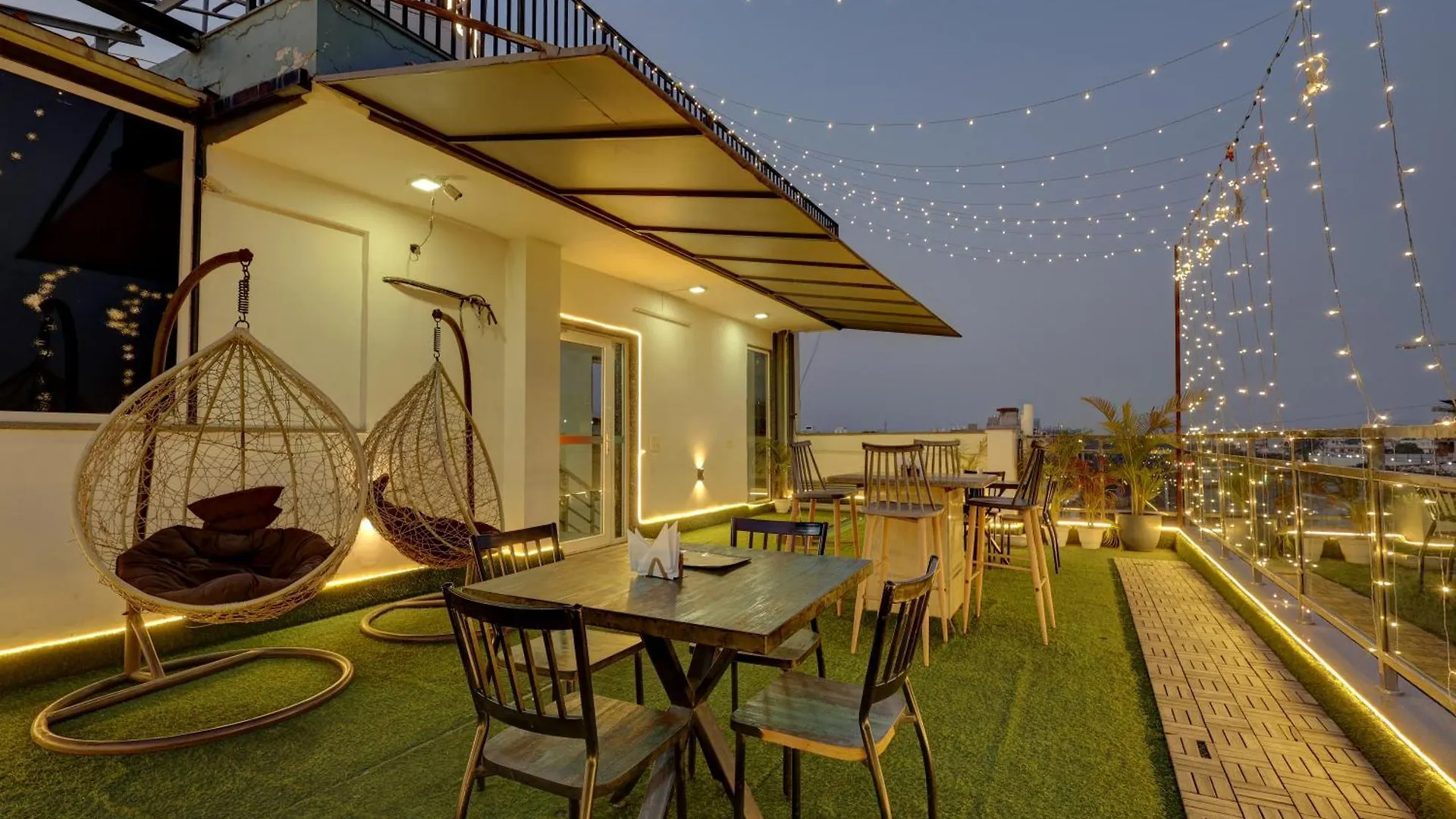 Hotel Greysky Near Medanta Hospital Gurgaon